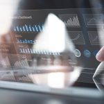 Modernes, digitales Dashboard auf dem Tablet