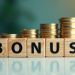 Würfel mit Schriftzug Bonus